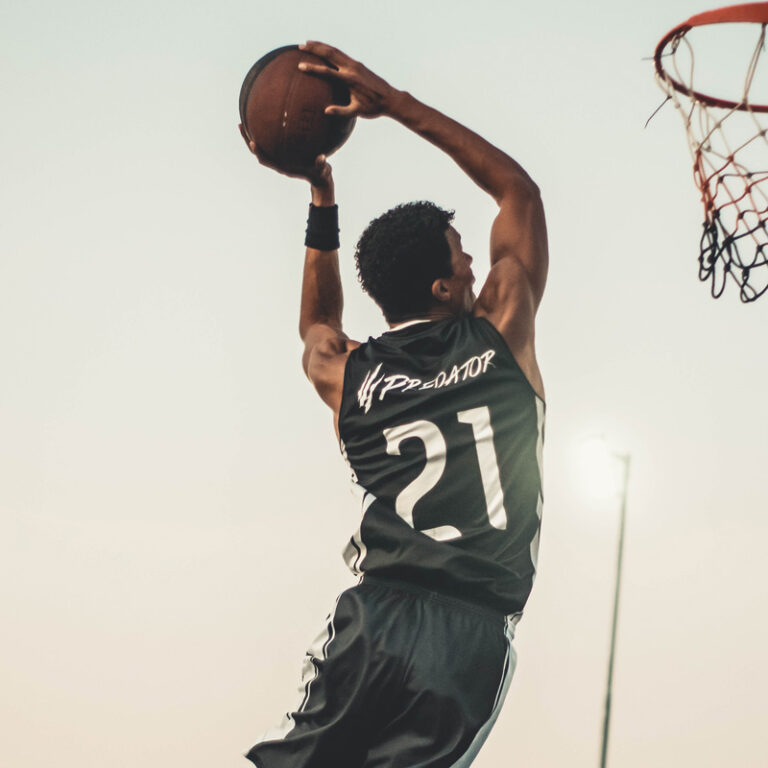 basketfall player shooting basketball, performance psychology for athletes, West LA